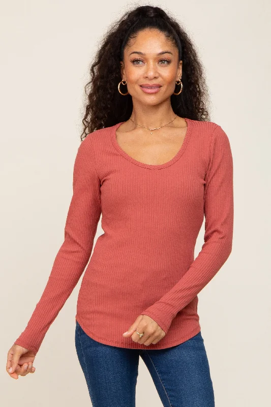 Weekend Discounts to Snag Rust Ribbed Scoop Neck Long Sleeve Top