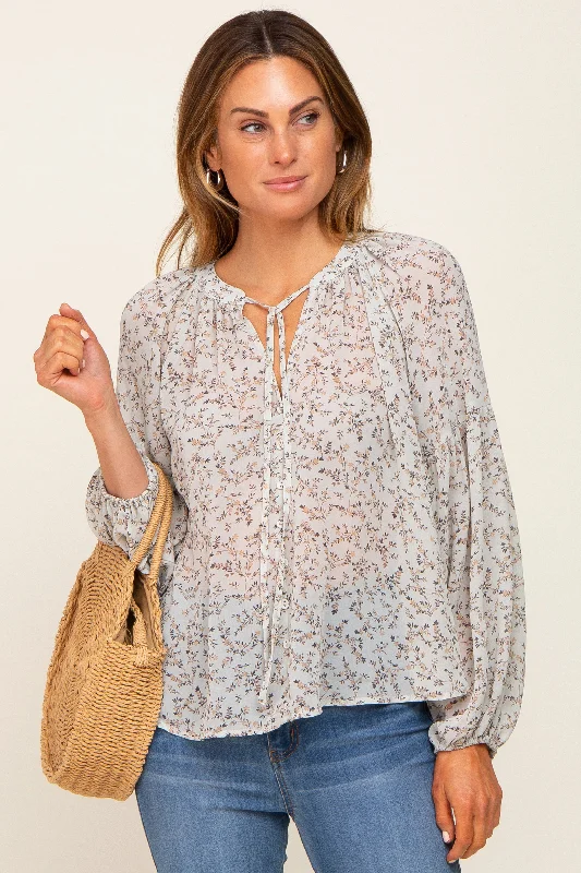 Weekend Deals That Amaze Mint Green Floral Button Front Accent Top