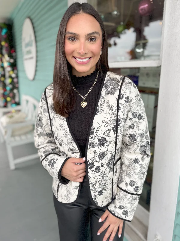 Value Deals The Vienne Floral Quilted Jacket-Black
