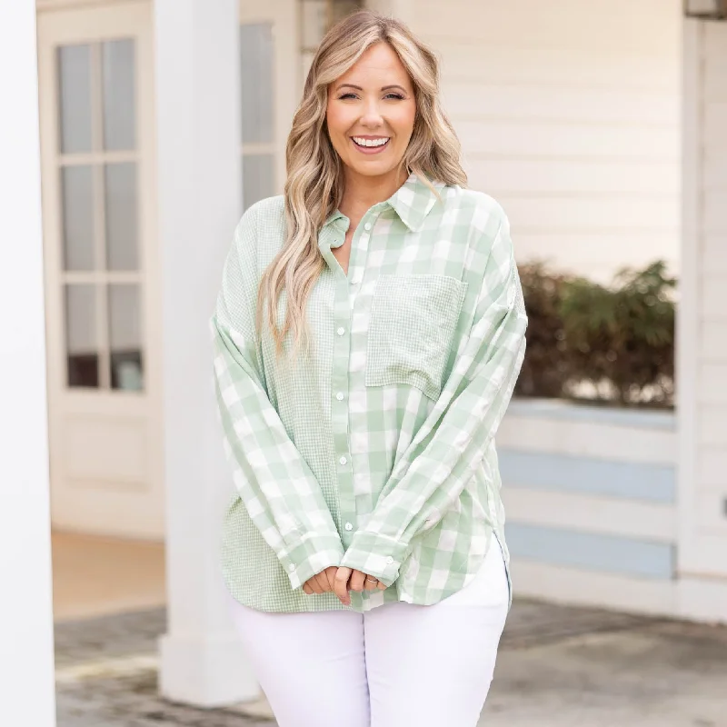Final Clearance Spring Garden Top, Sage