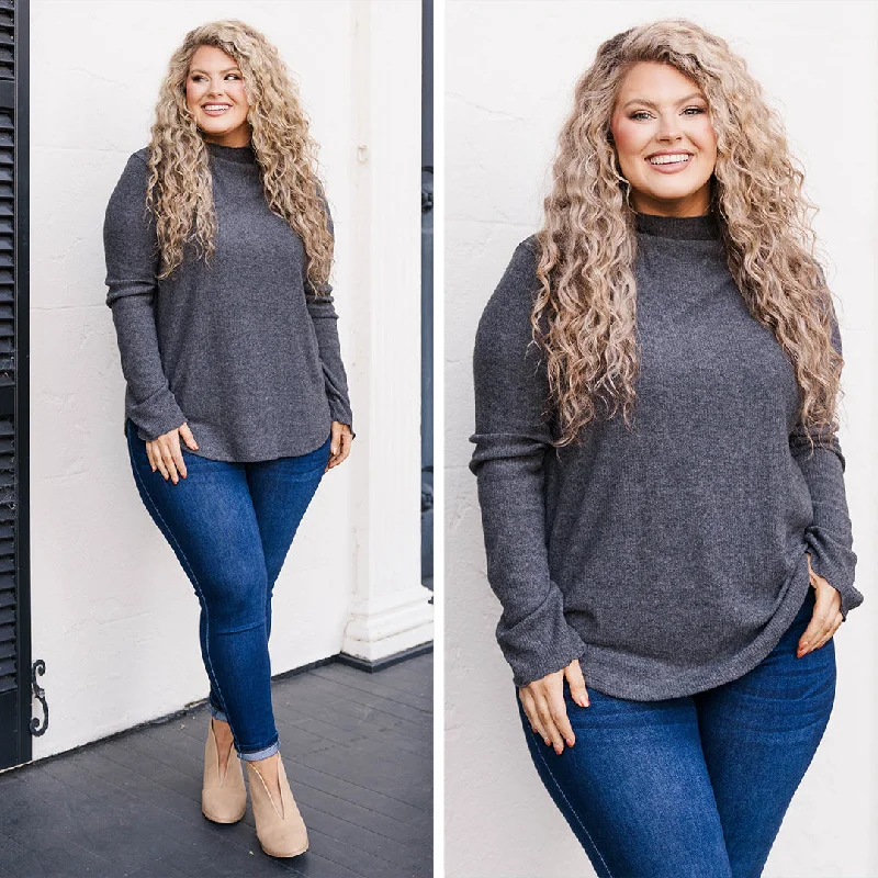Weekend Specials to Enjoy Lionhearted Top, Charcoal