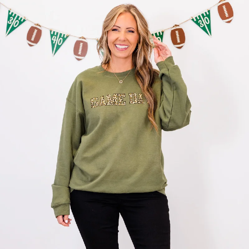 Exclusive Weekend Offers Inside Game Day Leopard Sweatshirt, Military Green