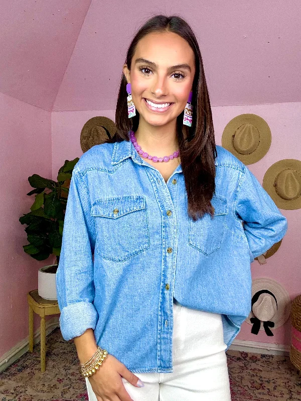 Weekend Specials to Indulge In (KUT) The Mika Denim Button Down