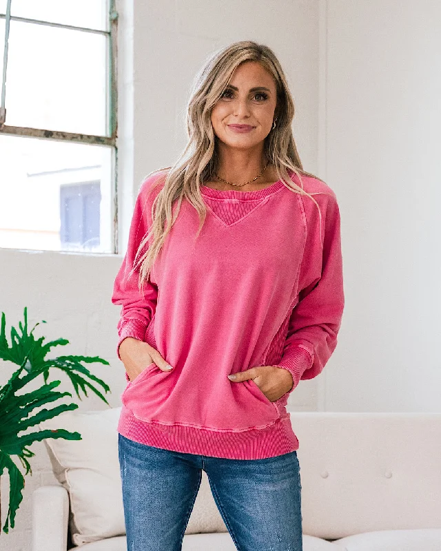 Weekend Discounts to Enjoy Girlfriend Crewneck Sweatshirt - Fuchsia