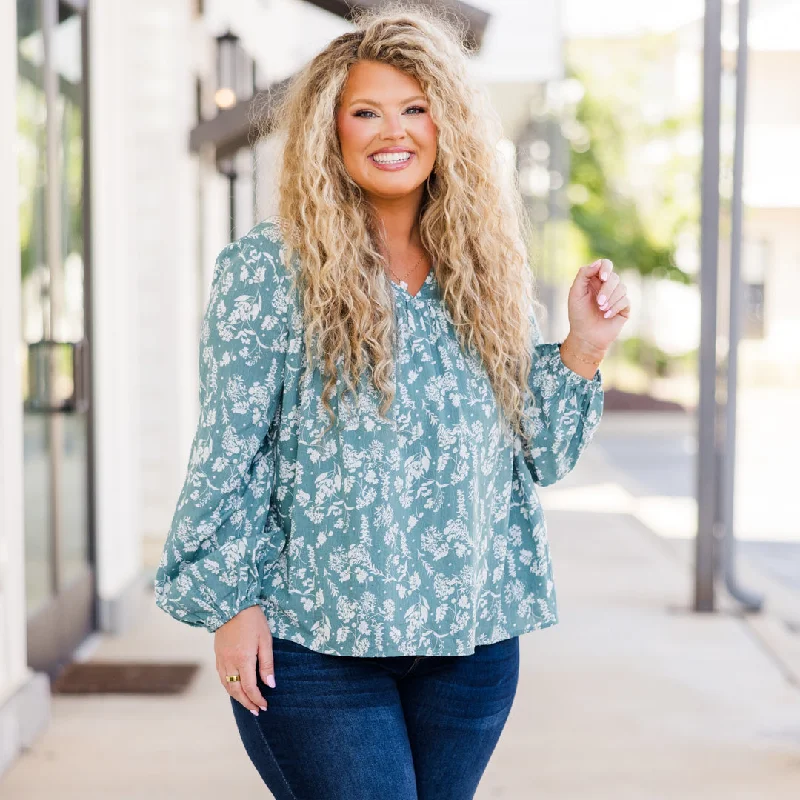 Weekend Discounts to Enjoy Graceful Blossom Top, Sage