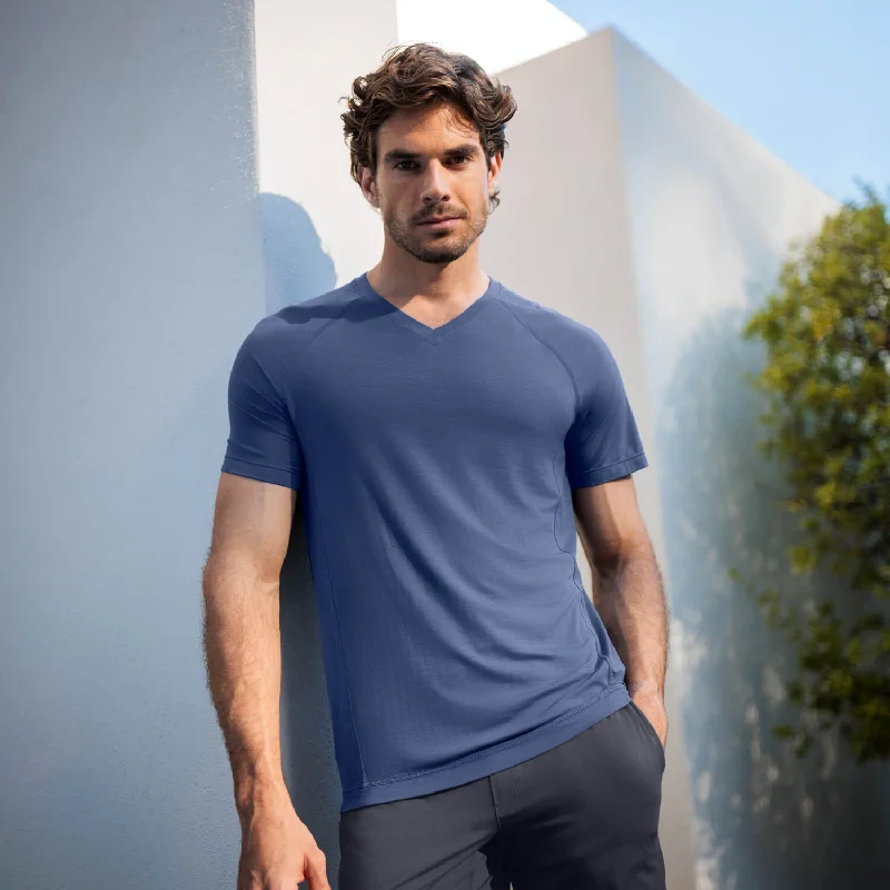 Weekend Specials to Grab V-neck t-shirt — NATTCOOL™