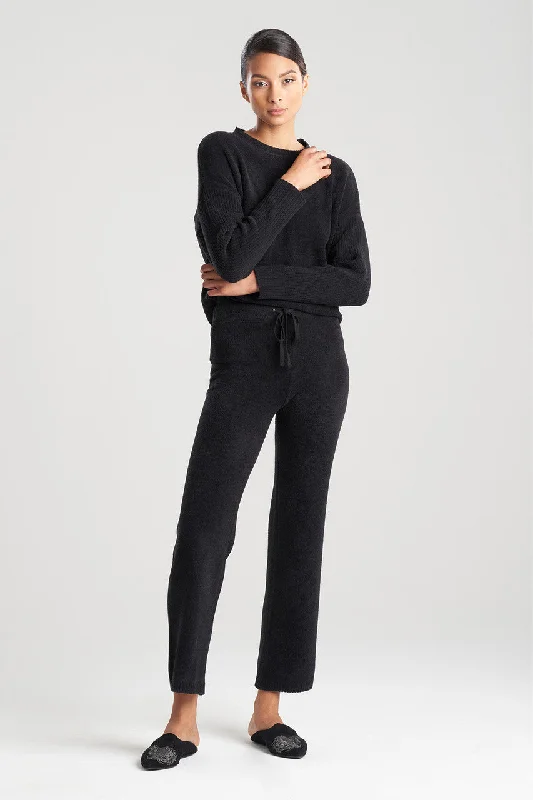 Weekend Bargains to Sizzle Aura Solid Straight Leg Pants
