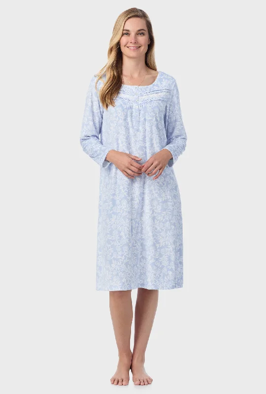 Weekend Specials to Indulge In Camellia Fleece Waltz Nightgown