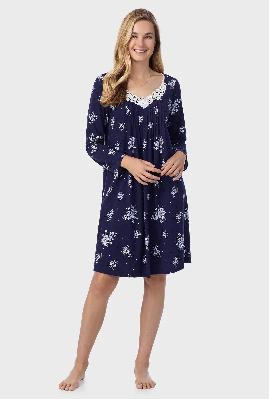 Weekend Extravaganza: Shop Now Navy Bouquet Cotton Short Nightgown