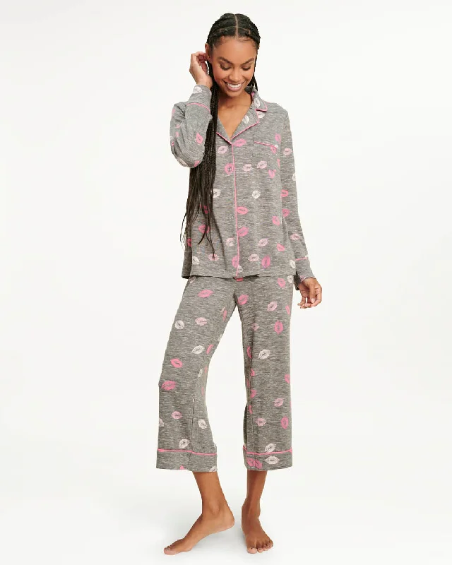 Weekend Deals That Thrill Pillow Soft Long Sleeve PJ Set in Charcoal Kiss