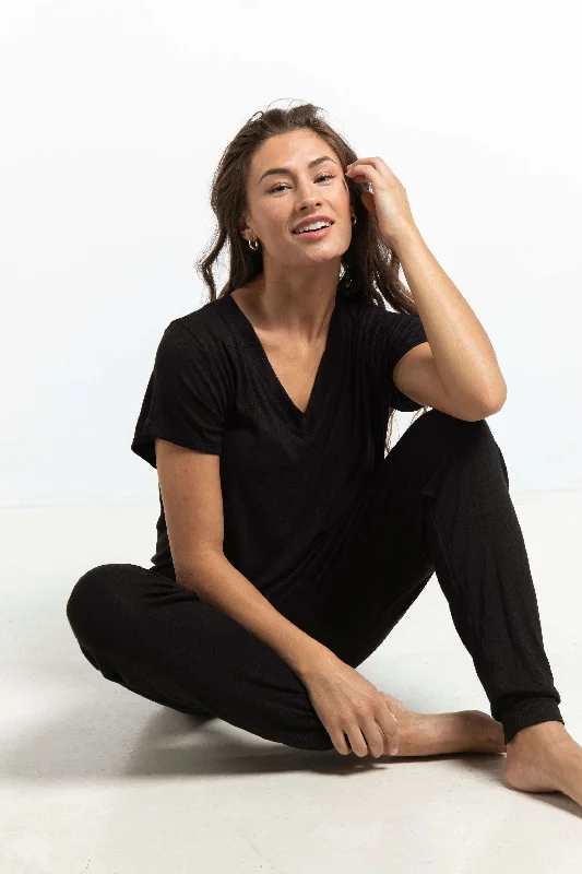Savings Galore The Pyjama in Black