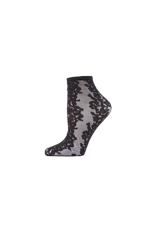 Weekend Bargains to Savor Animal Sheer Shortie Socks