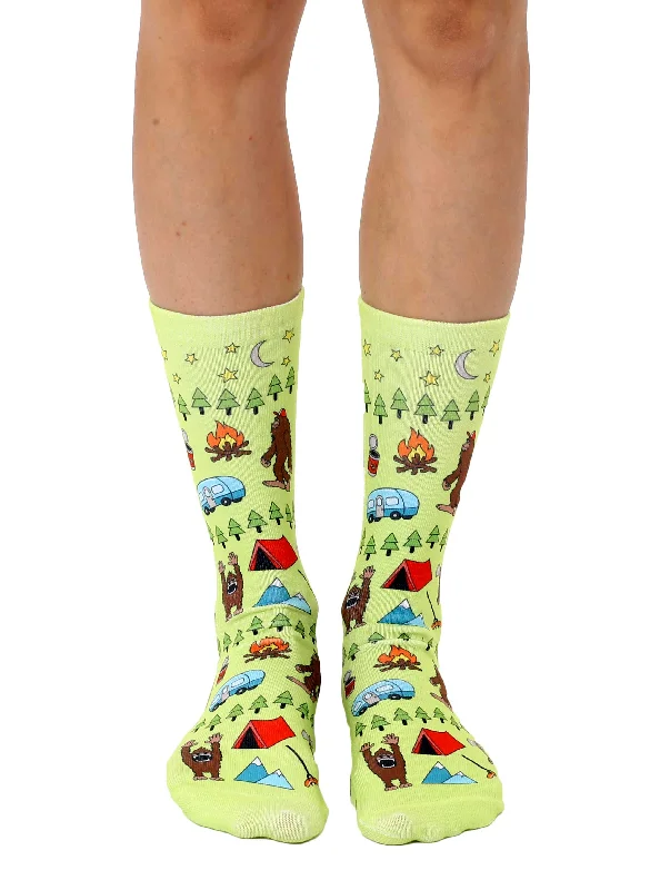 Weekend Shopping Bliss Big Foot Crew Socks