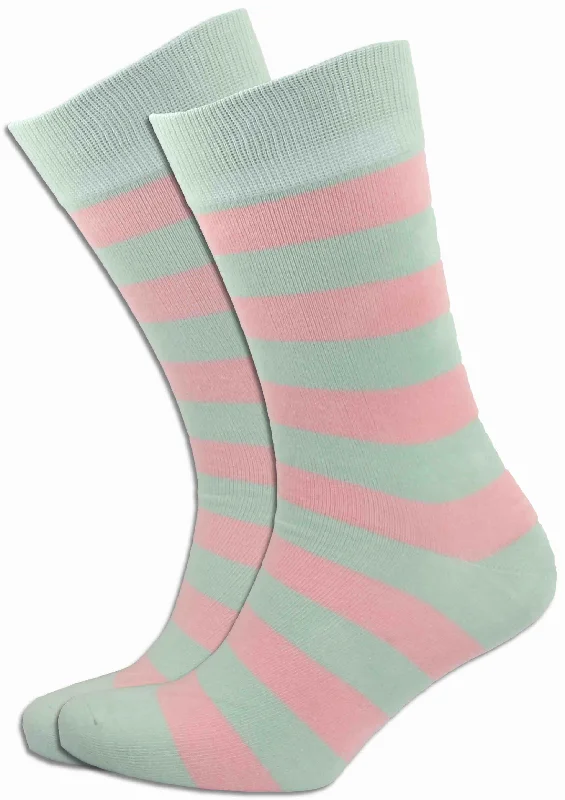 Hurry In Cucumber Green and Salmon Pink Socks
