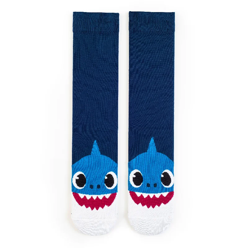 Closeout Deal Daddy Shark Adult Socks