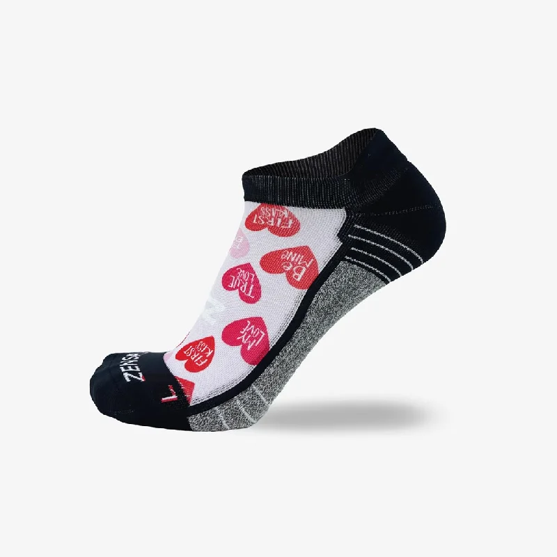 Savings Event Heart Phrases Running Socks (No Show)