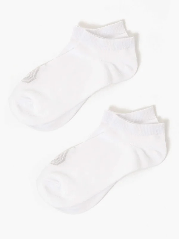 Weekend Price Cuts Galore No Show Socks - White