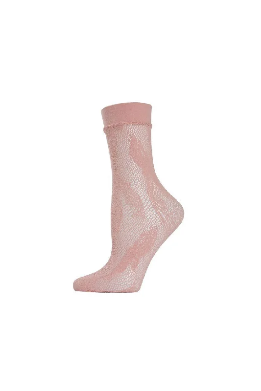 Weekend Specials to Snag Plume Net Crew Socks
