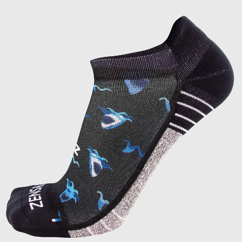 Weekend Bargains to Relish Shark Running Socks (No Show)