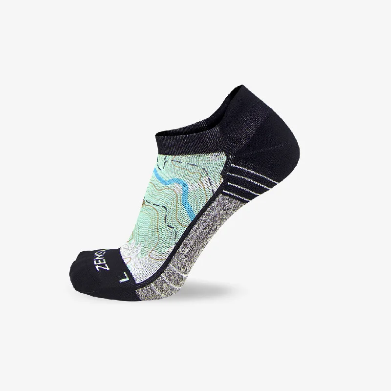 Weekend Savings Extravaganza Topography Socks (No Show)